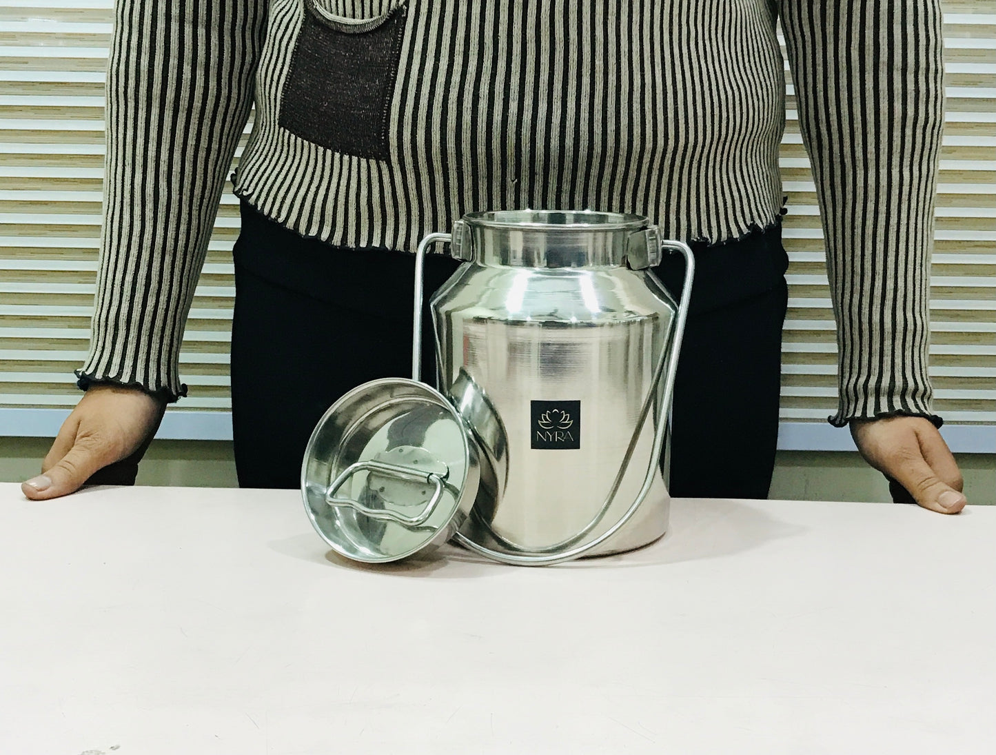 Premium Stainless Steel Milk & Oil Container with Lid – Durable Storage Solution - 6 Sizes