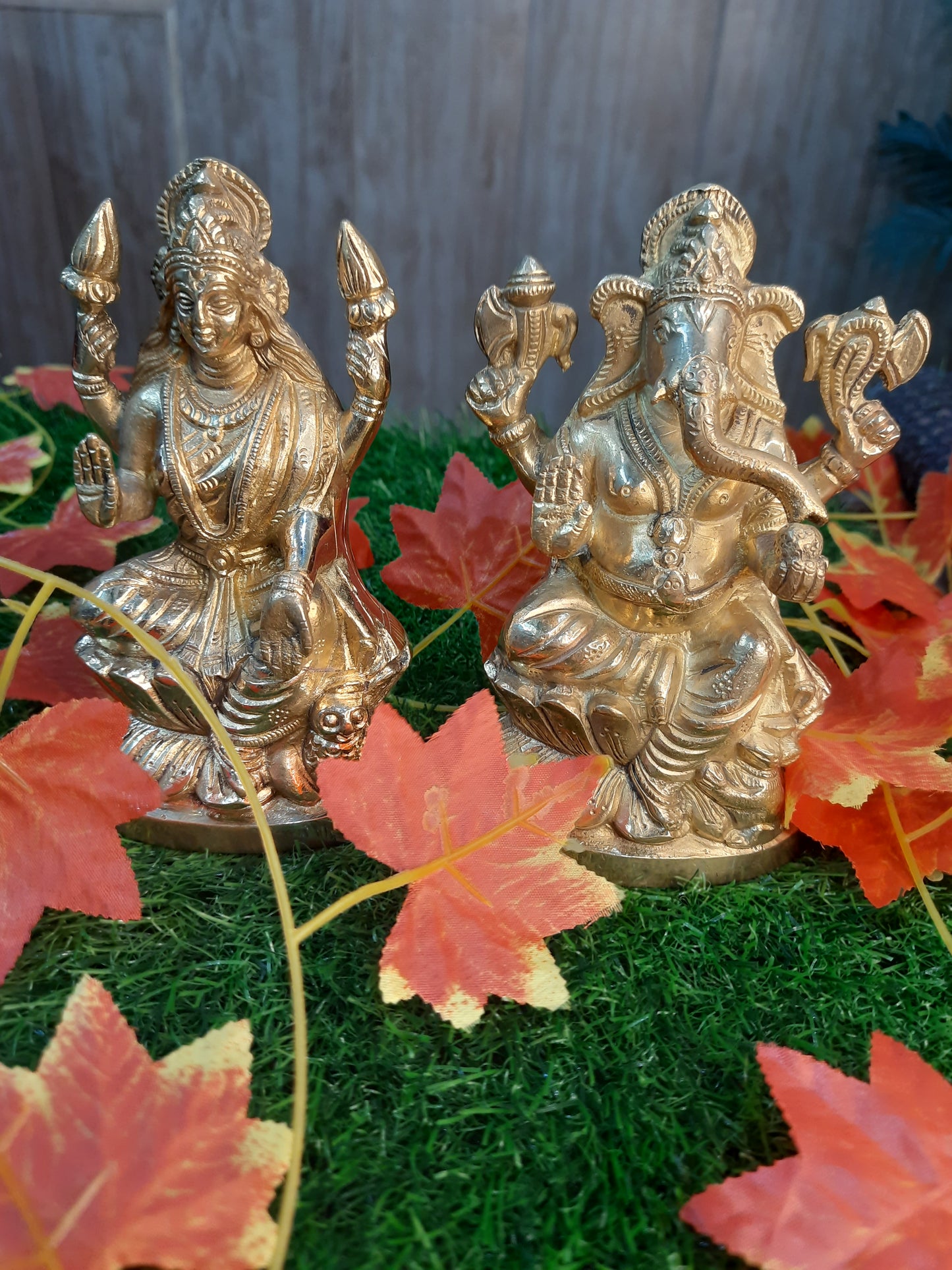 Brass Laxmi Ganesha Idol | Sitting Lakshmi Ganesh Murti Peetal Statue