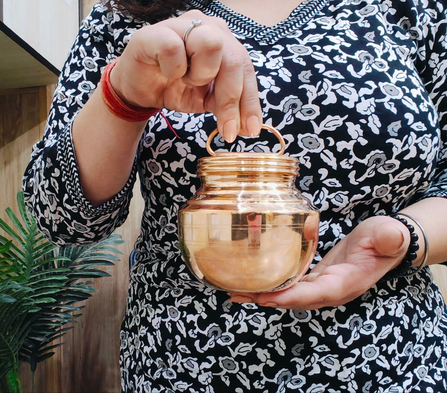 Pure Copper Gangajali with Lid | Traditional Kalash for Pooja, Hawan, and Religious Use - Handmade Tamba Lota for Ganga Jal Storage