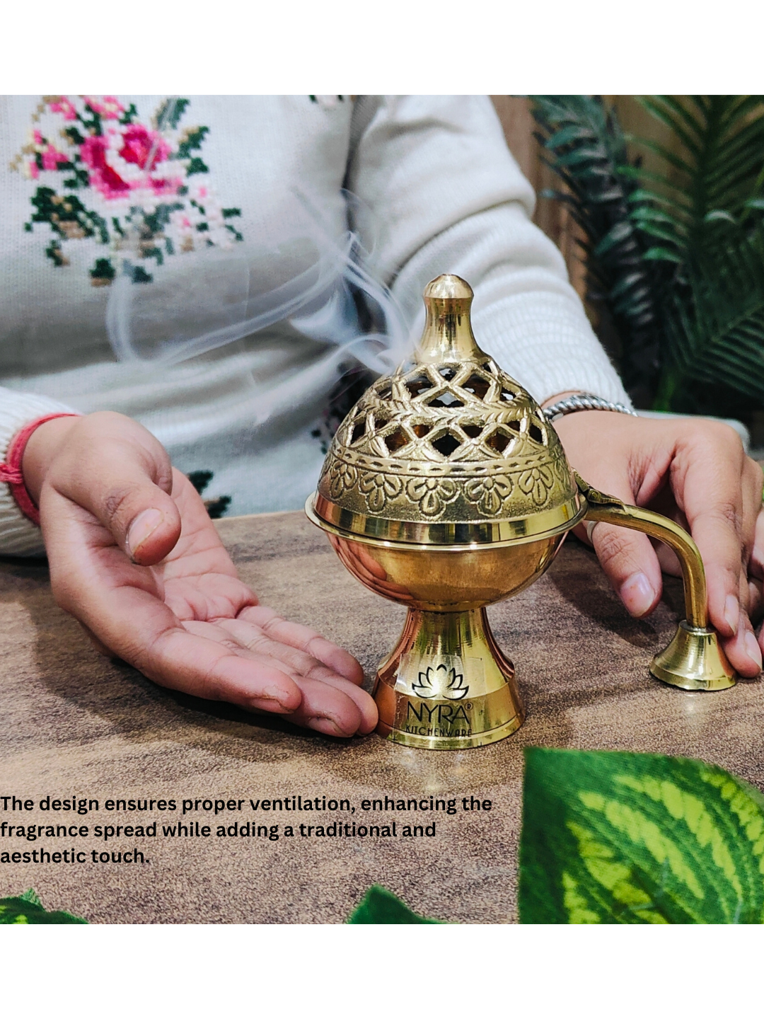 showing Pure Brass Loban Diya with Handle