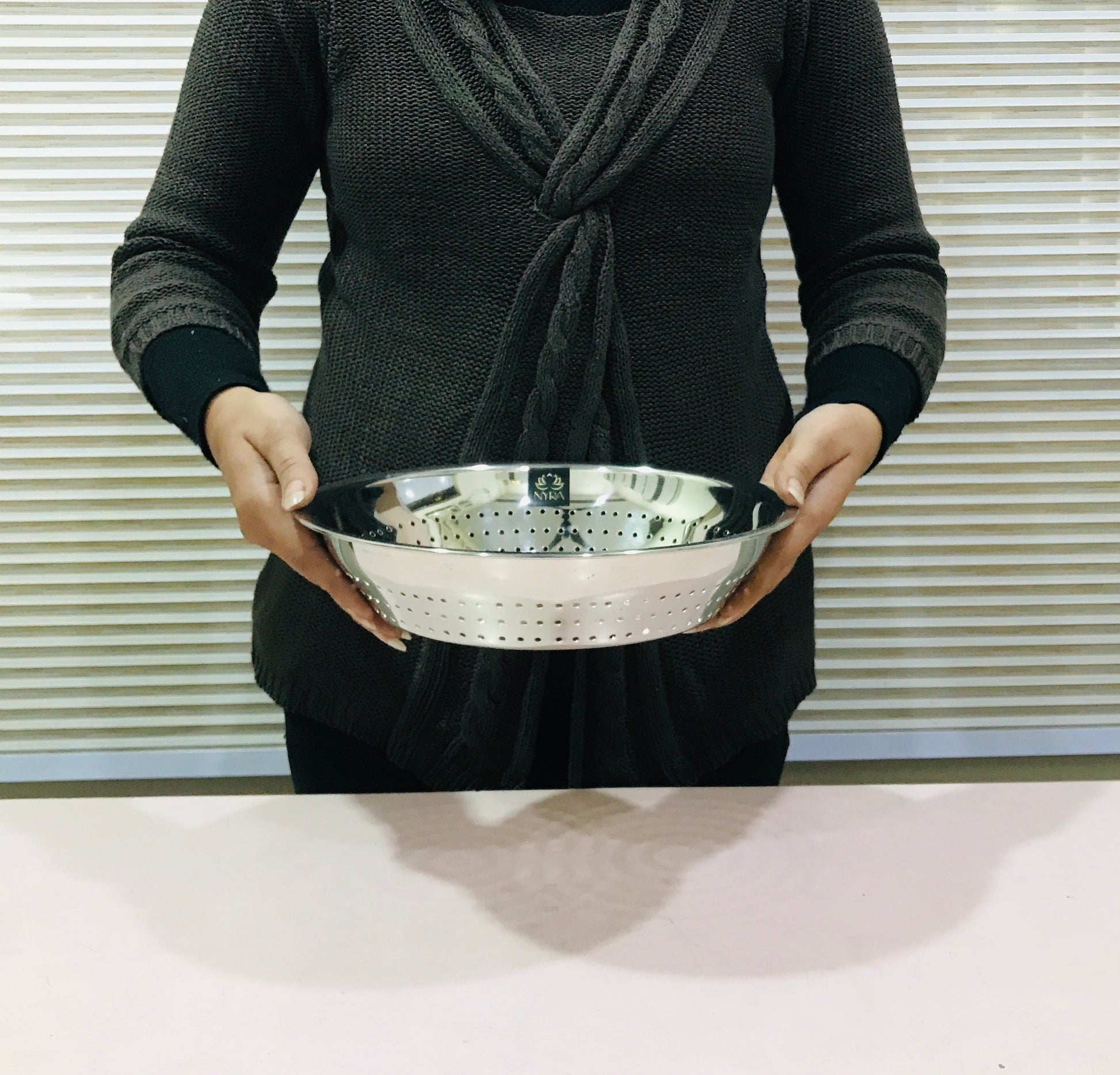 showing large size Stainless Steel Strainer & Colanders