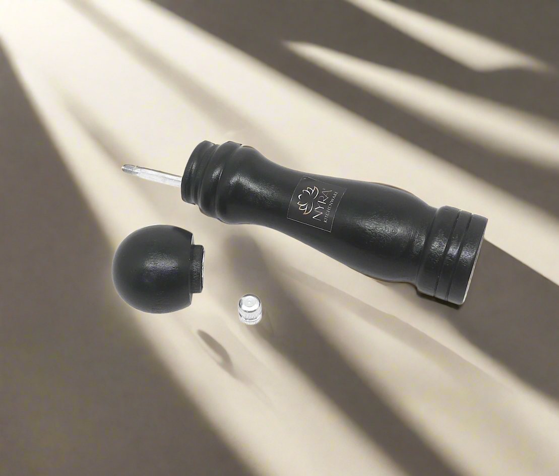 Traditional Wooden Salt & Pepper Sprinkler