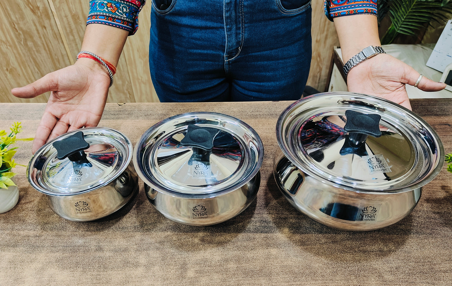 Stainless Steel Pulao Handi with Lid and PVC Knob