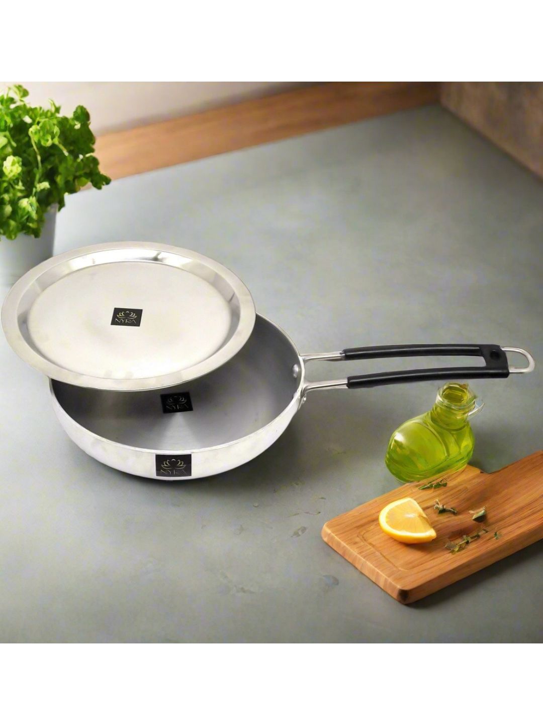 Aluminum Induction Fry Pan with Stainless-steel lid & Riveted PVC handle