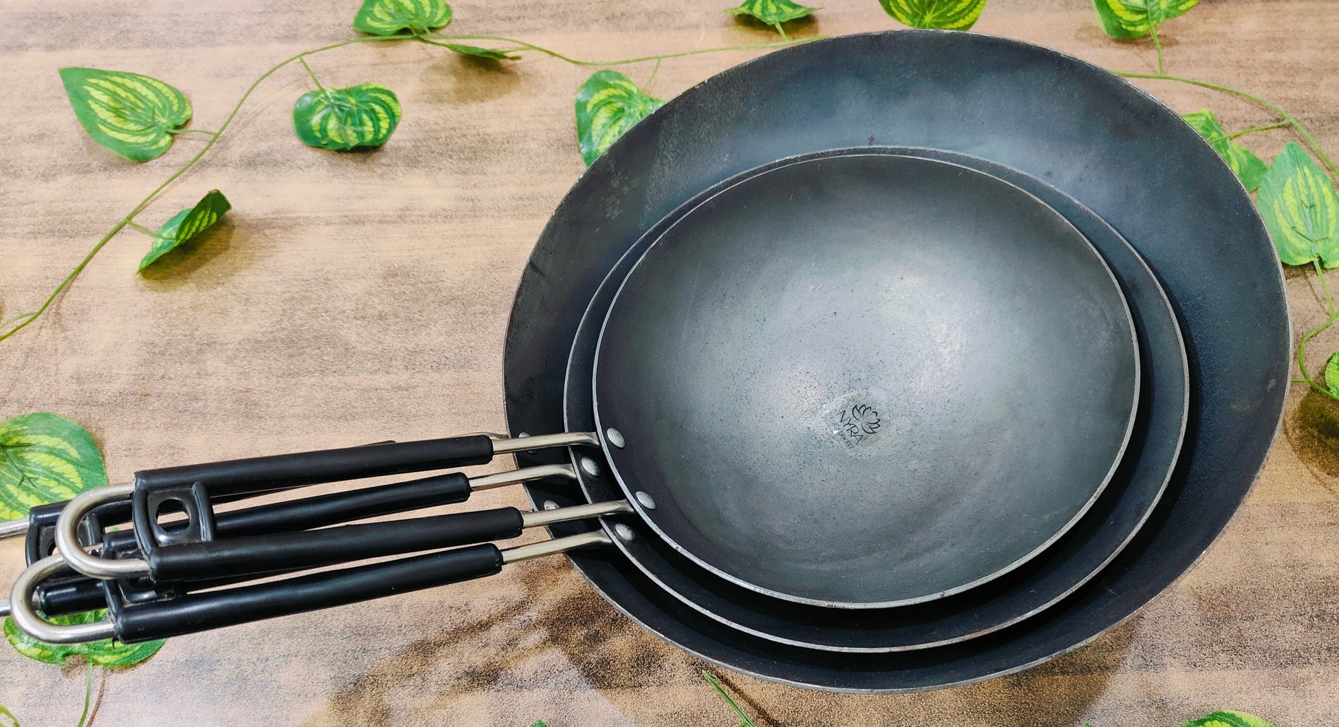 Iron Chinese Wok with Steel Handle