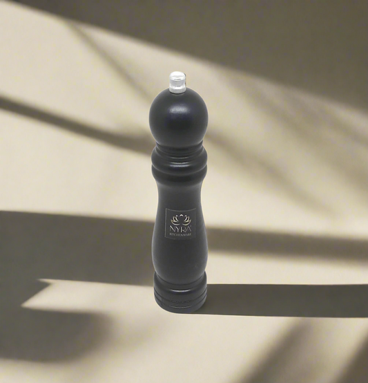 Traditional Wooden Salt & Pepper Sprinkler