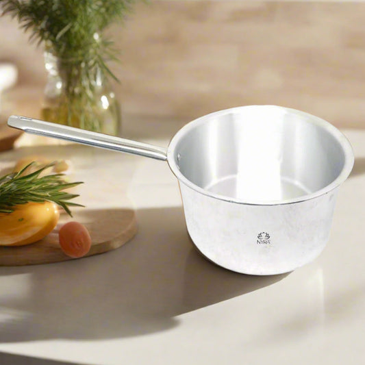 Aluminiium Saucepan with handle