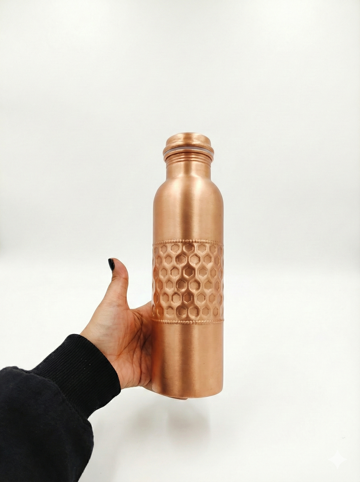 Pure Hammered Copper Water Bottle | Leak Proof, Eco-Friendly & Matte finish Tamba Drinkware