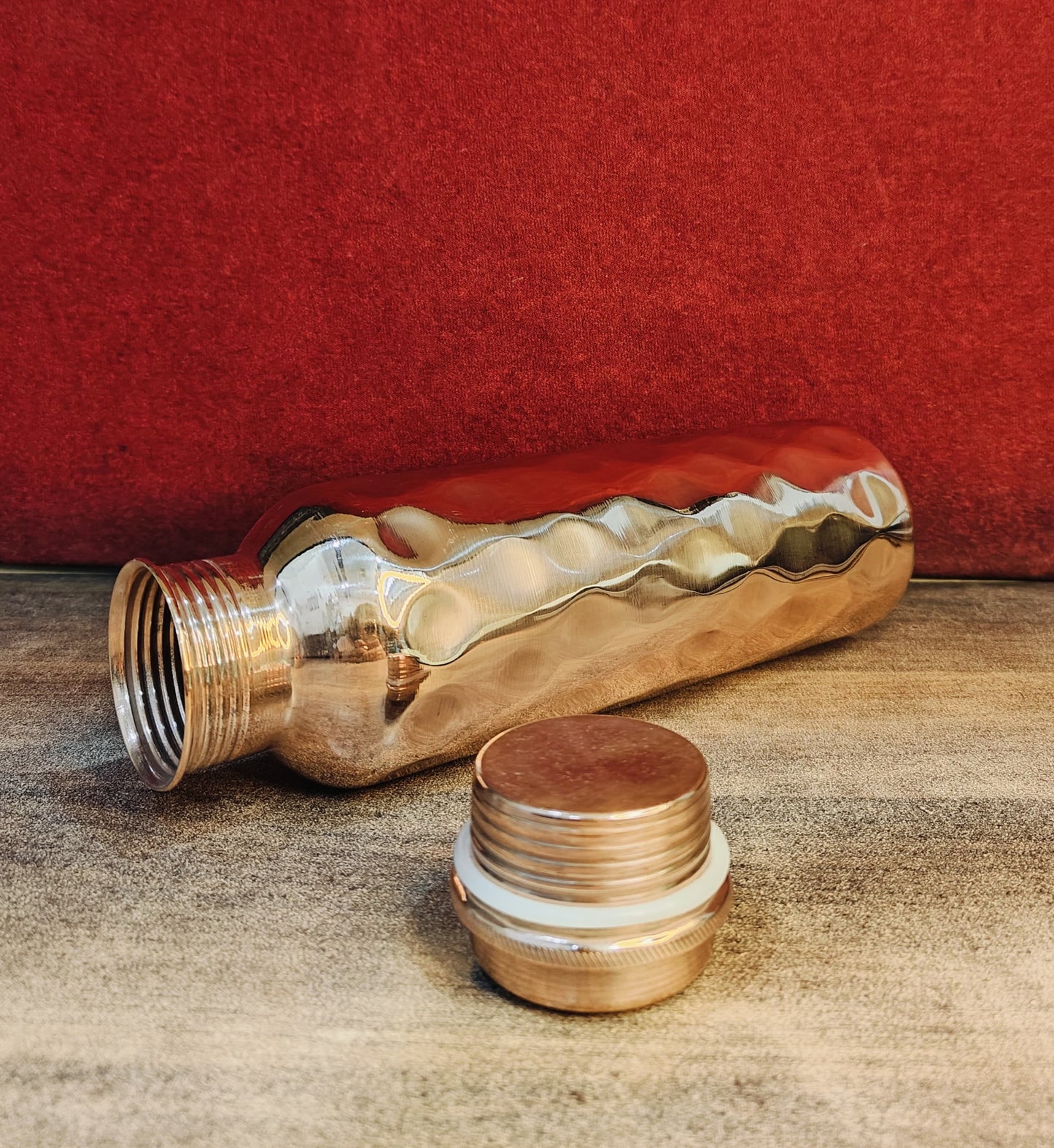 Pure Copper Hammered Water Bottle – Mirror Finish, Leak-Proof & Ayurvedic Health Benefits