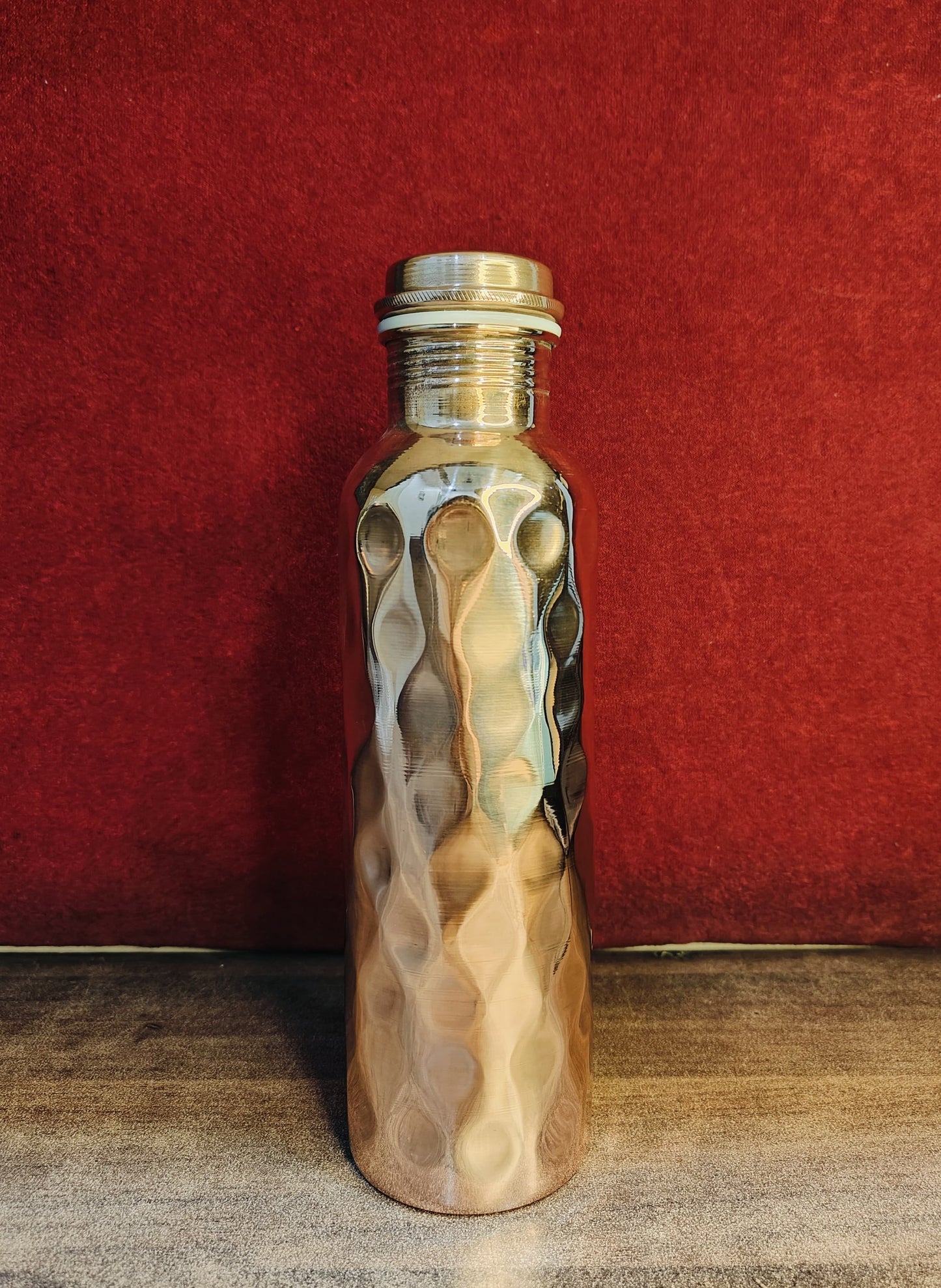 Pure Copper Hammered Water Bottle – Mirror Finish, Leak-Proof & Ayurvedic Health Benefits