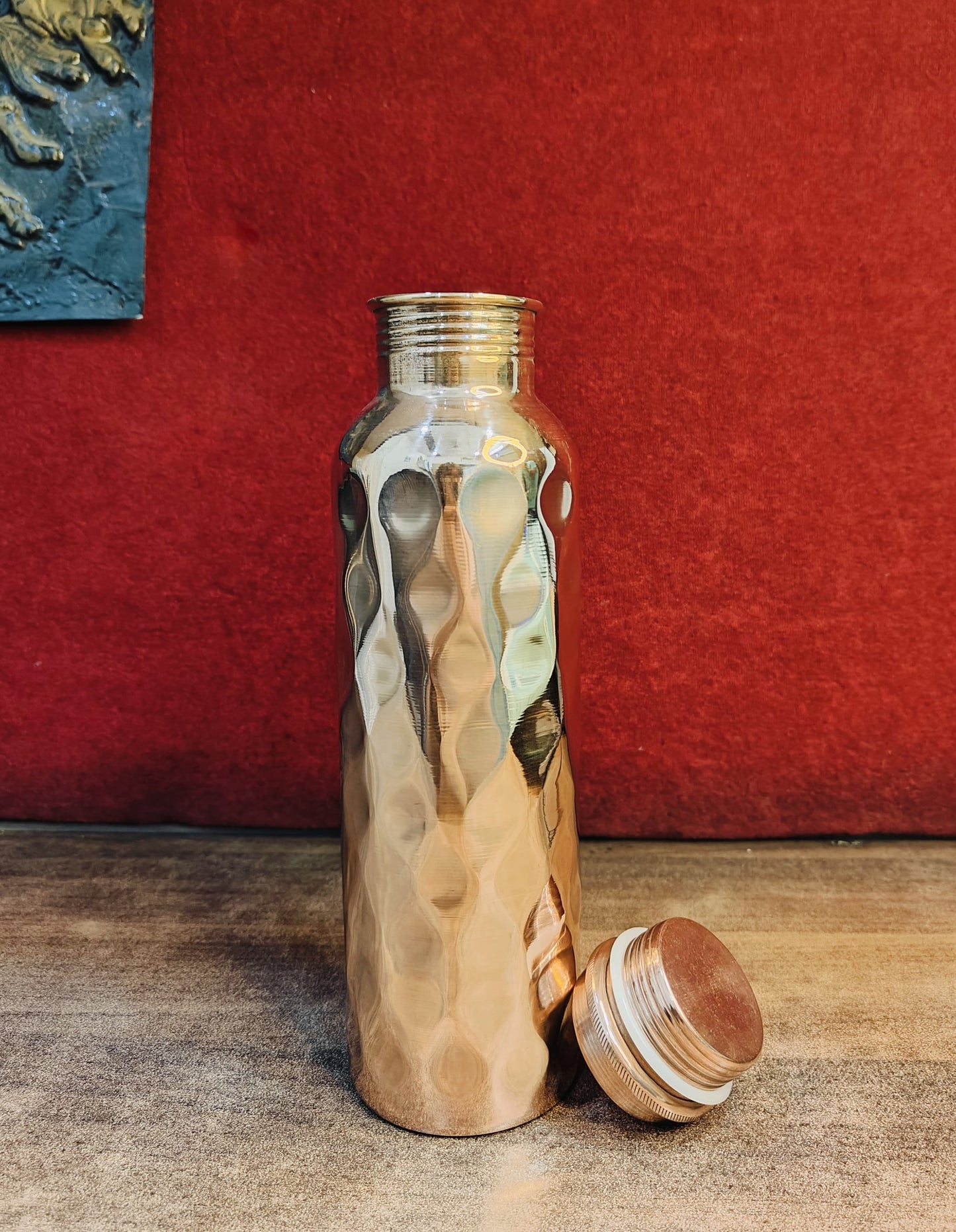 Pure Copper Hammered Water Bottle – Mirror Finish, Leak-Proof & Ayurvedic Health Benefits