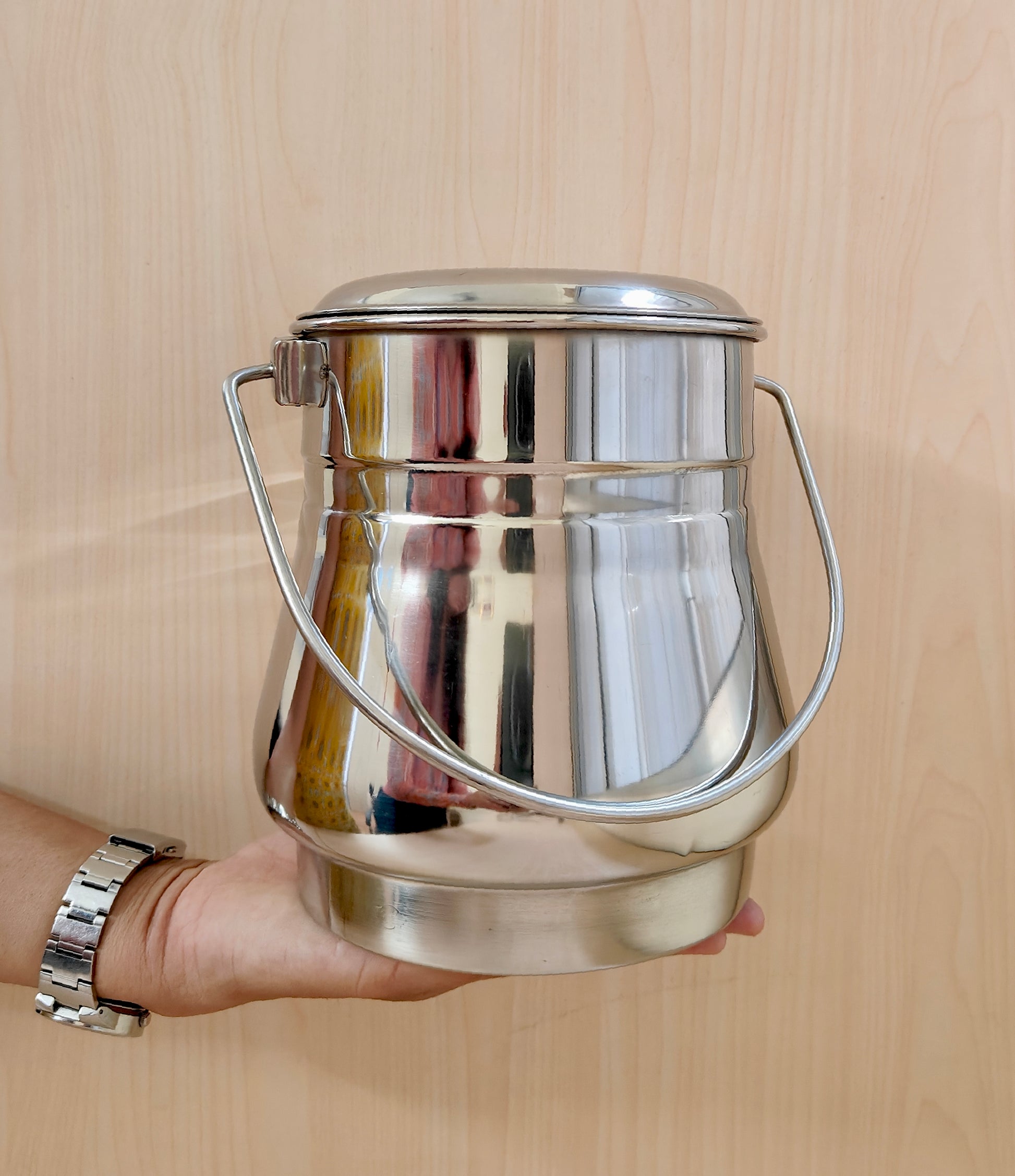 Stainless Steel Milk Pot/Container with lid