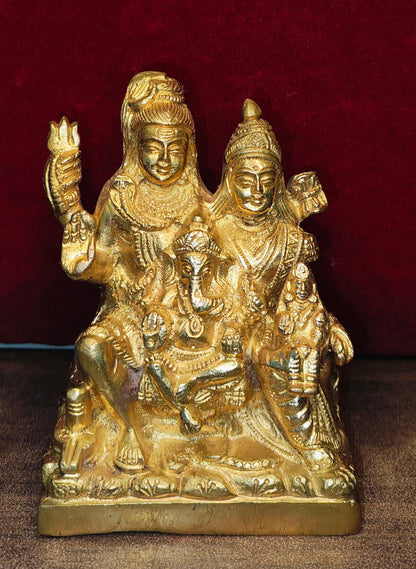 Brass Shiv Parivar Idol – Peetal Shiva Parvati Ganesh Family Showpiece Statue