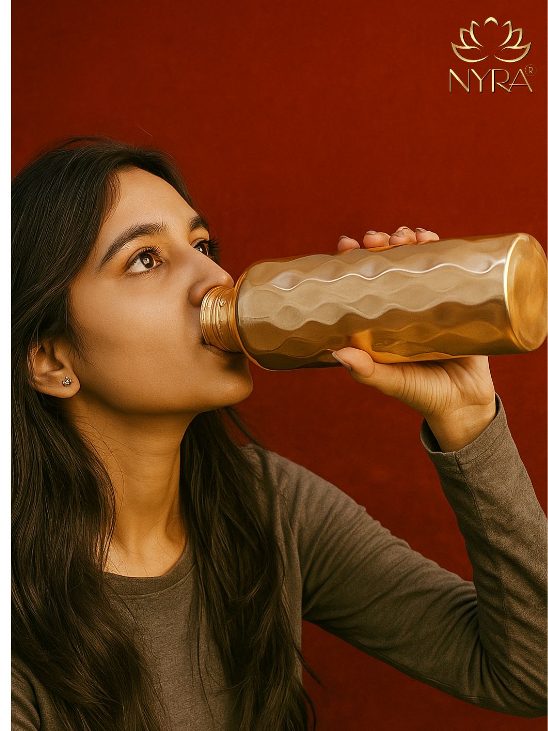 Pure Copper Hammered Water Bottle – Mirror Finish, Leak-Proof & Ayurvedic Health Benefits
