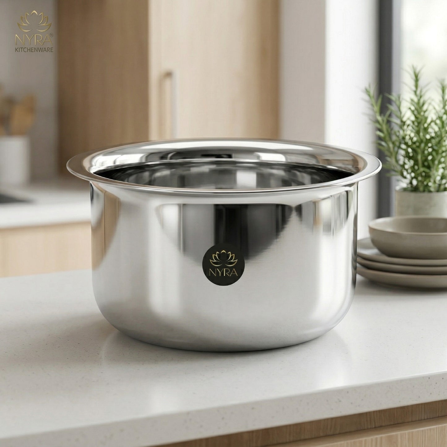 Induction Compatible Stainless Steel Boiling Vessel with Lid - Heavy Duty & Flat Base