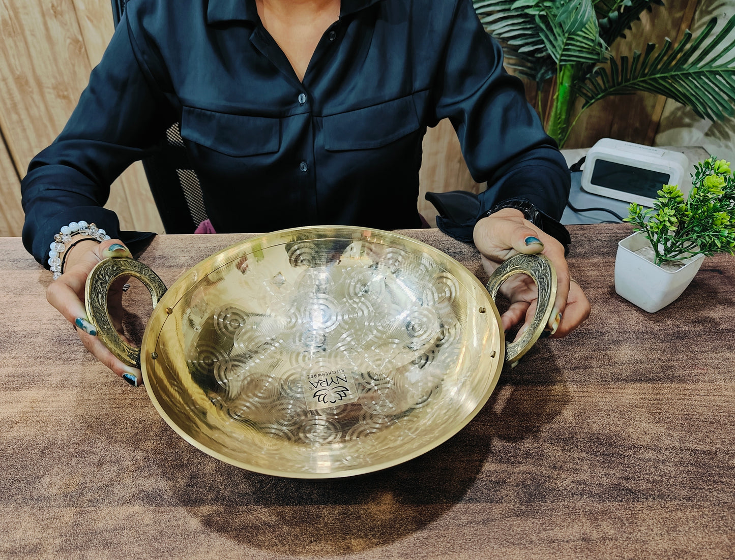 Premium Brass/Peetal Glossy-finish Kadhai with Designer Handles | Traditional Indian Cooking Wok for Healthy Cooking - 3 Sizes